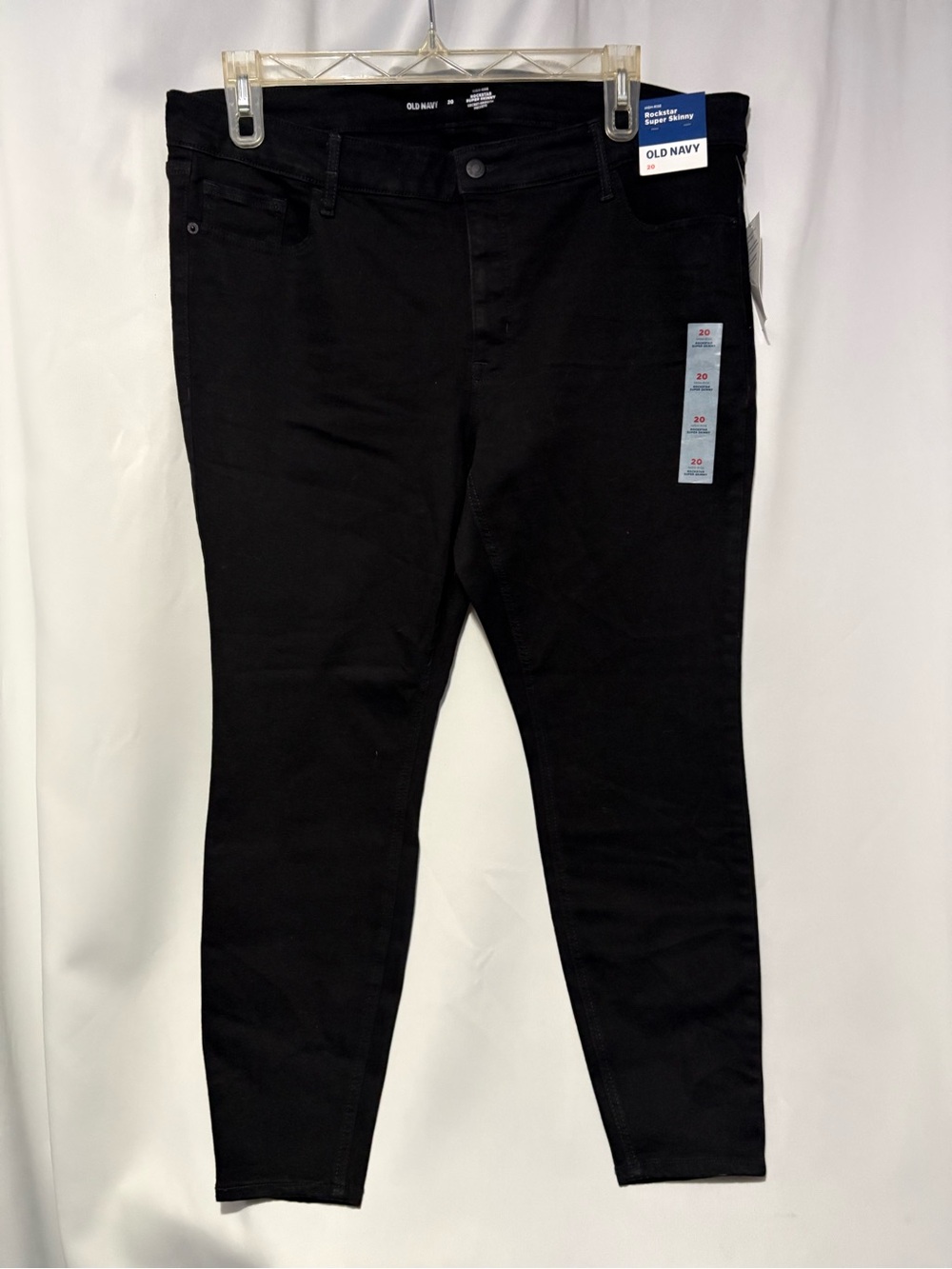Old Navy Black Women’s Skinny Jeans - Classic Five-Pocket Stretch